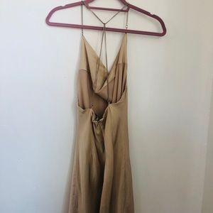 Satin beige dress forever 21